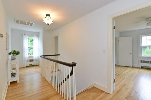 41 4th St, Providence RI 02906-3756 exterior