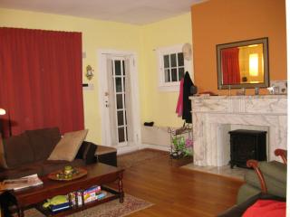 5622 Darlington Rd, Pittsburgh PA  15217-1510 exterior