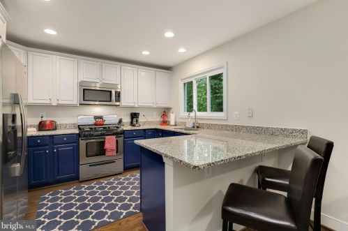 3815 White Post Ct, Alexandria VA 22304-6357 exterior