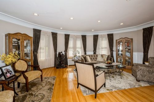 5654 Spaulding Ave, Chicago IL 60651-4139 exterior