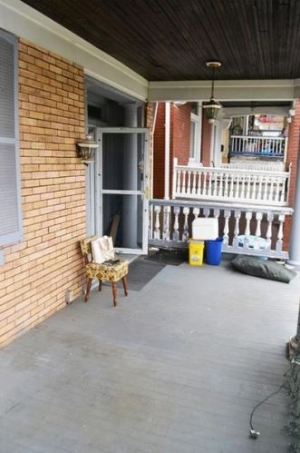 107 Lenox Ave, Pittsburgh, PA 15221-4317