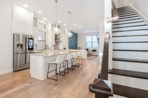 5382 Bowser Ave, Dallas TX  75209-0063 exterior