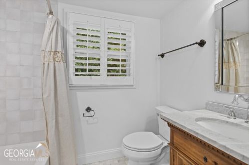 65 Barbara Ln, Atlanta GA  30327-3319 exterior