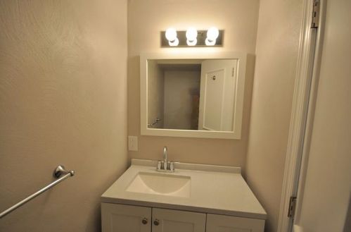 2215 Country Club Dr, Pittsburgh PA  15241-2333 exterior