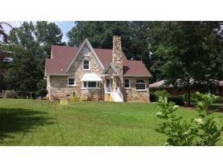 2173 Beecher Cir, Atlanta, GA 30311-2555