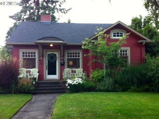 63 Bryant St, Portland OR  97211-3543 exterior