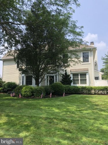 1720 Rockcress Dr, Jamison PA 18929-1647 exterior