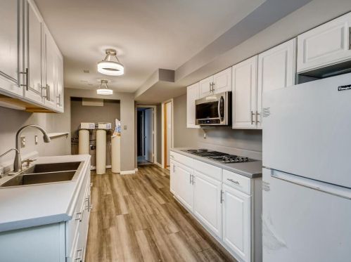 2953 Howard St, Saint Paul MN 55109-1429 exterior