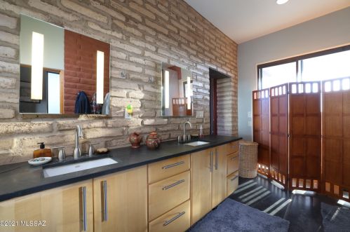 3211 Corte Amarilla, Green Valley AZ 85614-4782 exterior