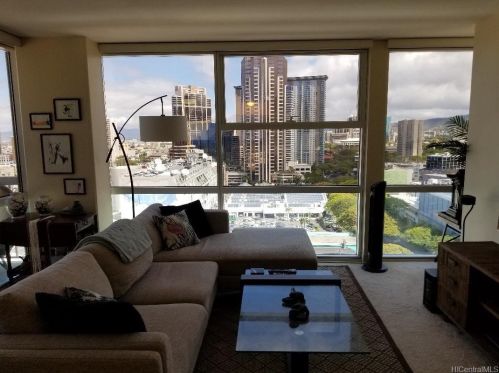 909 Kapiolani Blvd, Honolulu HI  96814-2199 exterior