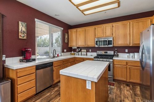 20101 Sedona Dr, Riverside CA 92509-0434 exterior