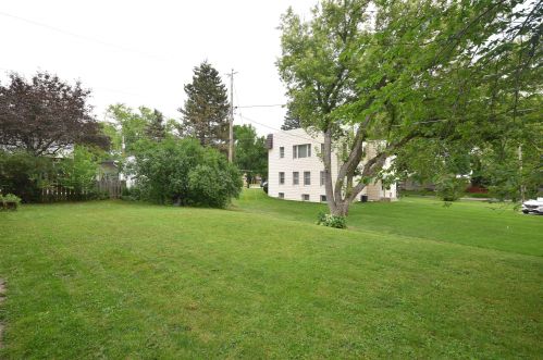 1128 119th St, Milwaukee WI 53226-3304 exterior