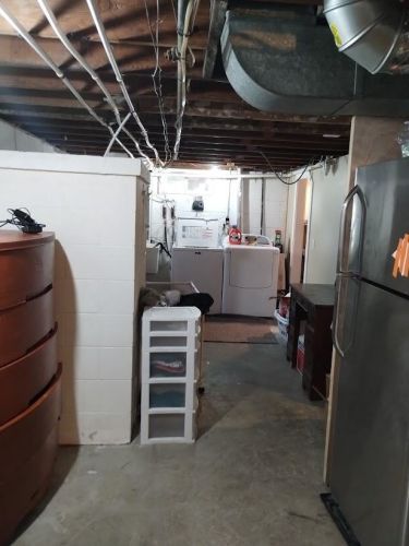 2476 Glenside Blvd, Meskegon MI 49441-3271 exterior