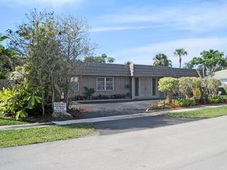 1424 13th Dr, Boca Raton FL  33486-5369 exterior