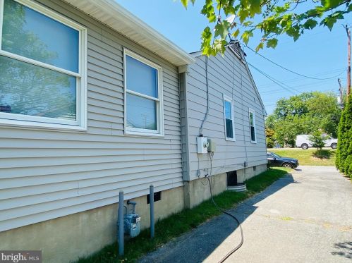 1209 Veirs Ml Rd, Rockville MD 20853-3534 exterior