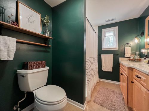 28985 Middle Xing Rd, Dowagiac MI 49047-8204 exterior