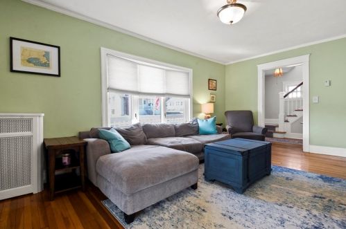 2 Wood Ave, Worcester MA 01606-2545 exterior