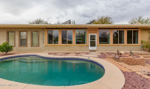 4578 Camino De Ln Codorniz, Tucson AZ 85745-9592 exterior