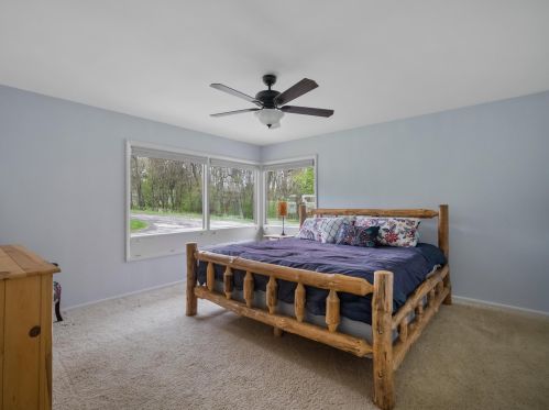 6613 Hartlaub Lk Rd, Manitowoc WI 54220-8845 exterior