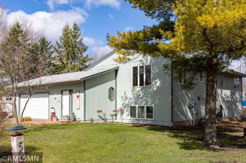 5400 Bryant St, Maple Plain MN 55359-9383 exterior