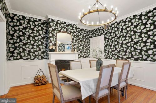 204 Royal St, Alexandria VA  22314-2627 exterior