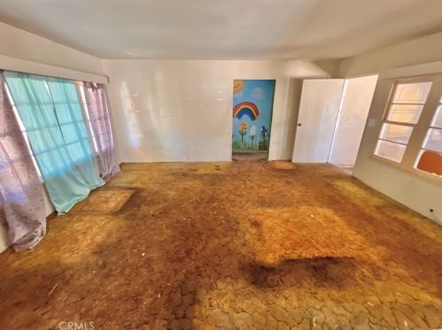 237 Edward Ave, Fullerton CA 92833-2807 exterior