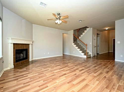 9609 Castle Pines Dr, Austin TX 78717-3898 exterior