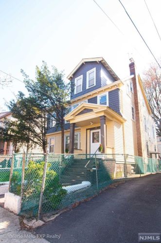 194 Shephard Ave, Newark NJ  07112-2022 exterior