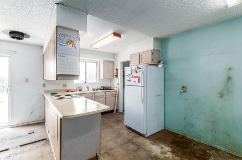 3701 Alice Ave, Phoenix AZ 85051-4076 exterior