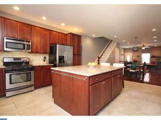 2007 Federal St, Philadelphia PA  19146-2829 exterior