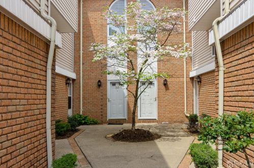 1502 Madaline Dr, Avenel, NJ 07001-1383