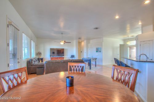 7017 Cottontail Run Ave, Tucson AZ 85756-3064 exterior