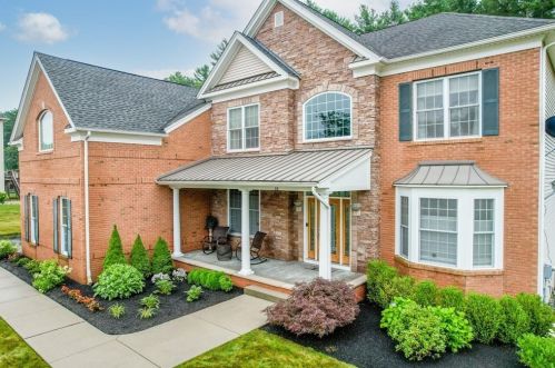 88 Hound Pack Cir, Walpole, MA 02032-1050