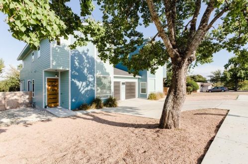 1803 Adriane Dr, Austin TX  78721-1213 exterior