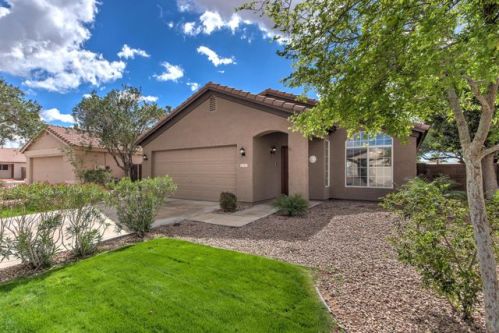 1827 Carla Vis Dr, Chandler AZ  85225-8216 exterior