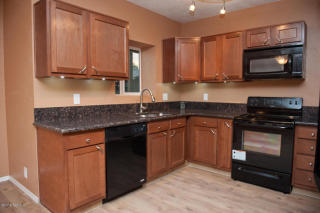 120 Michigan Dr, Tucson, AZ 85714-2631