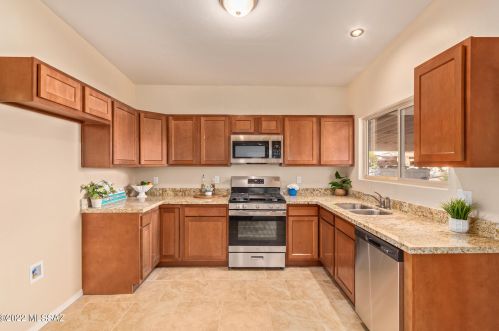 6924 Northpoint Dr, Tucson AZ 85741-2463 exterior