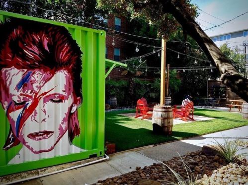 4335 Cedar Springs Rd, Dallas TX  75219-2607 exterior