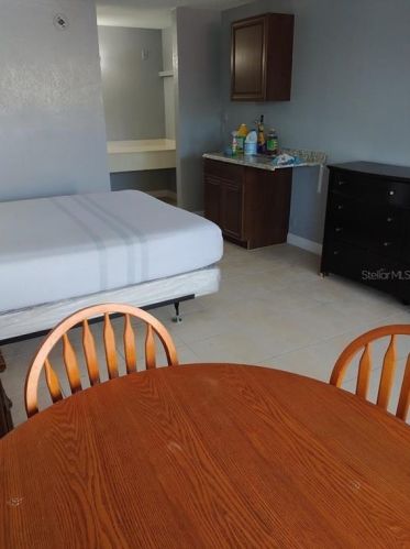 7900 Orange Blossom Trl, Orlando FL 32810-2639 exterior