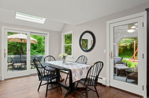 54 Cobbs Ml Rd, Wilton CT exterior