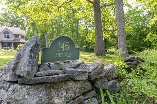 145 Gates Rd, Exeter, CT 06249-1118