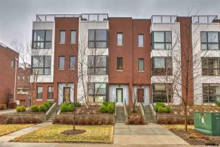 1203 Leavenworth St, Omaha, NE 68102-3214