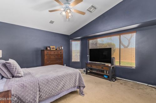 3816 74 Dr, Phoenix AZ 85033-2556 exterior