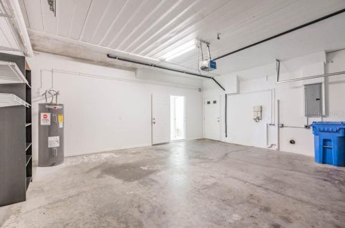 9509 Citrus Glen Pl, Tampa FL 33618-4018 exterior