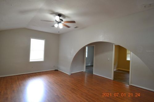 3015 Gordon Ct, Tampa FL  33619-1838 exterior