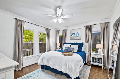 5908 Ellsworth Ave, Dallas TX 75214-2617 exterior