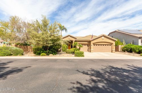 2146 Libra Pl, Chandler, AZ 85249-5206