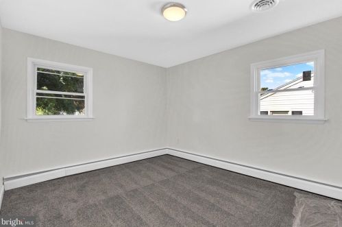 36 Pennsylvania Ave, Littlestown PA exterior