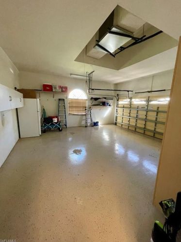 516 Eagle Crk Dr, Naples FL 34113-8015 exterior