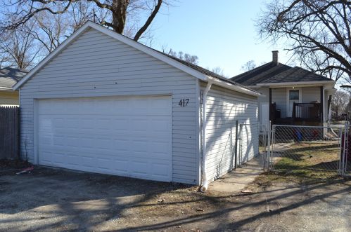 417 Briggs St, Joliet IL 60433-9595 exterior